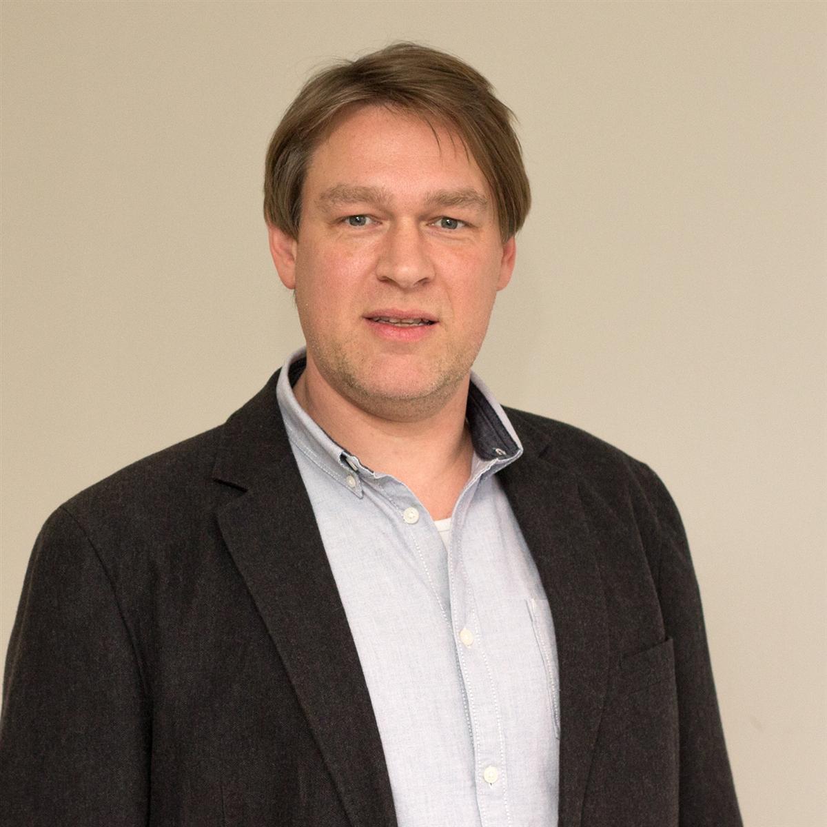 Joern Mueller Image