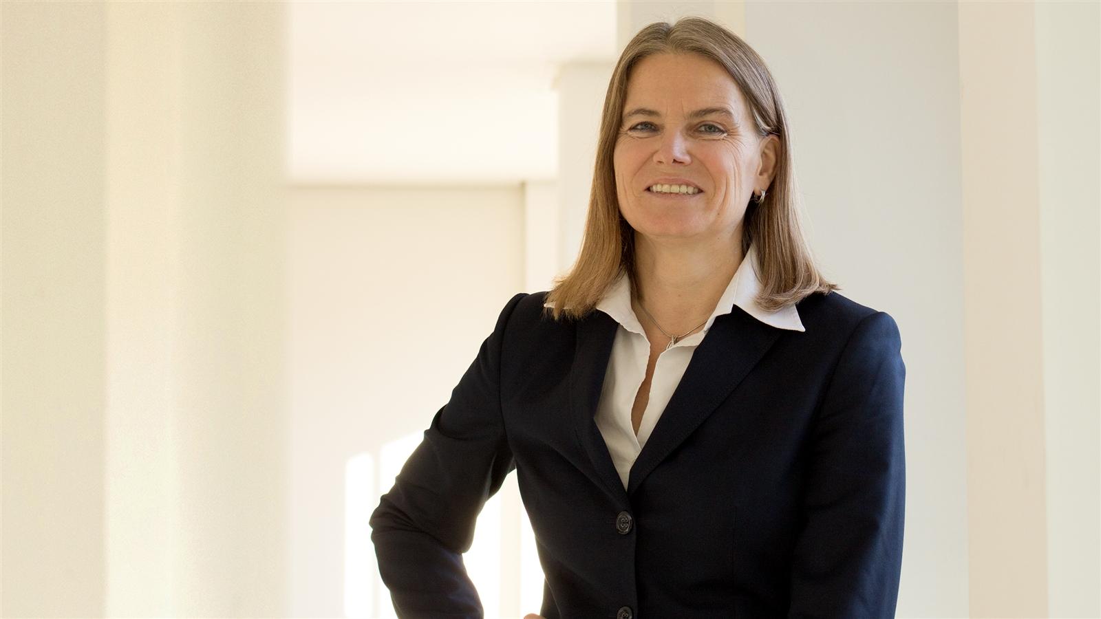 Bettina Starke