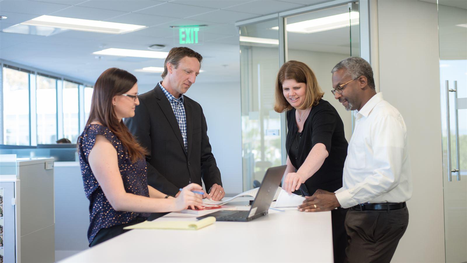Home Cdm Smith Experts Working In Office