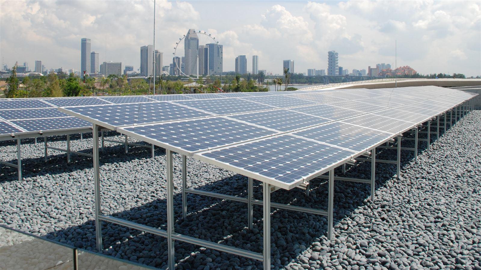 Solar Spotlight Driving Growth Through Efficiency CDM Smith