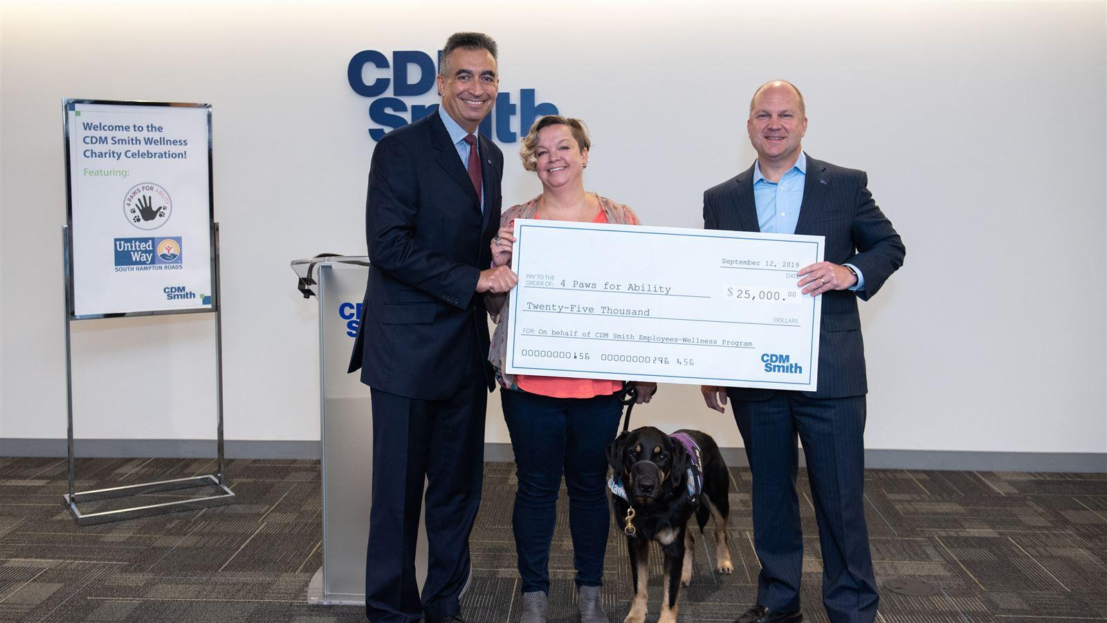 2019_Q2_UnitedWay_4Paws_alt