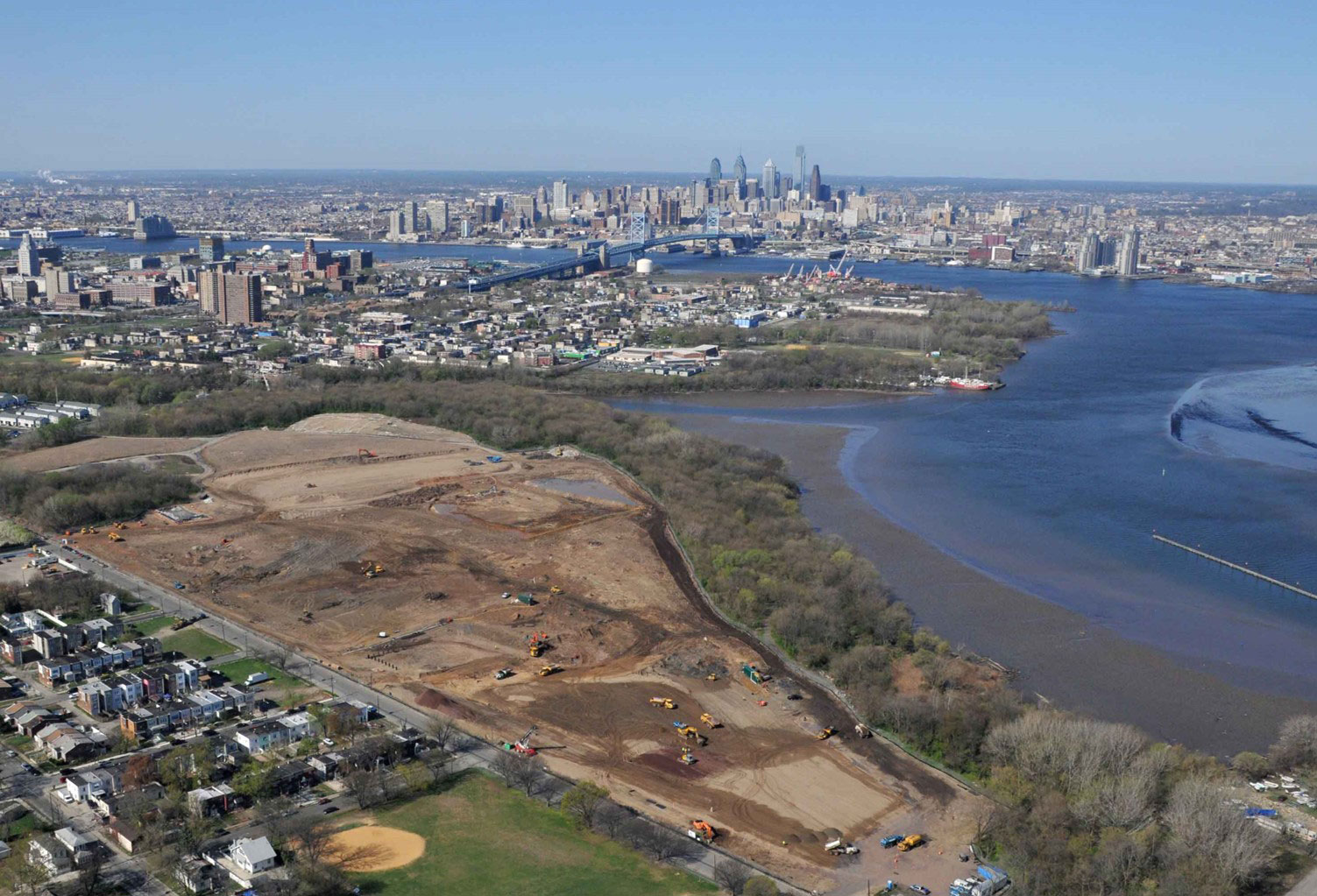 Image of waterfront park with Philadelphia skyline