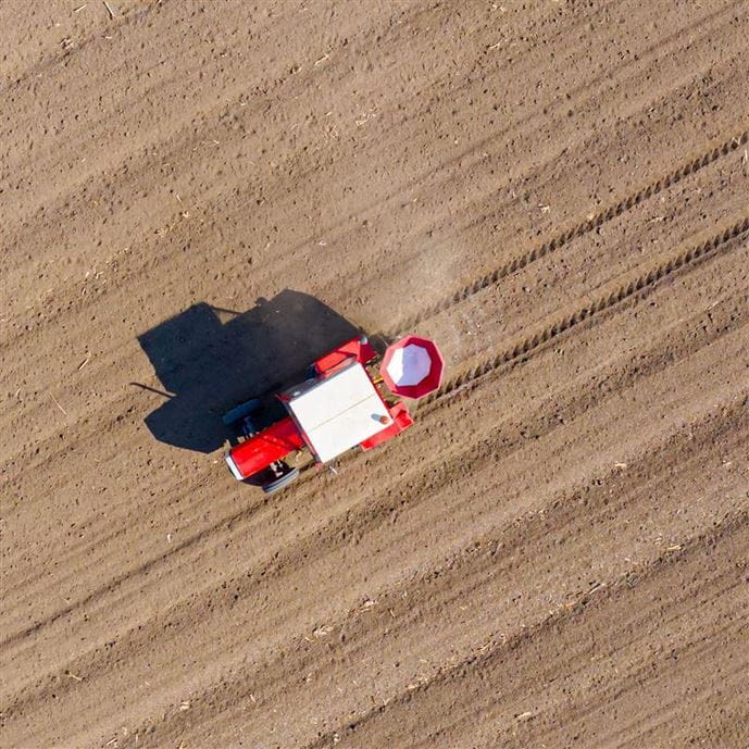 fertilizing farmland 