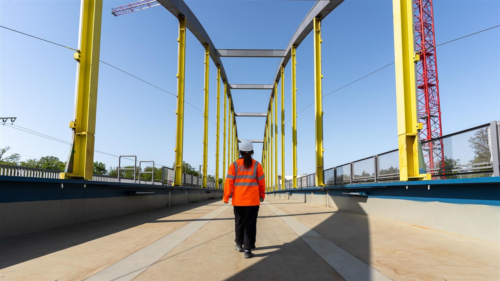 Brücke 9