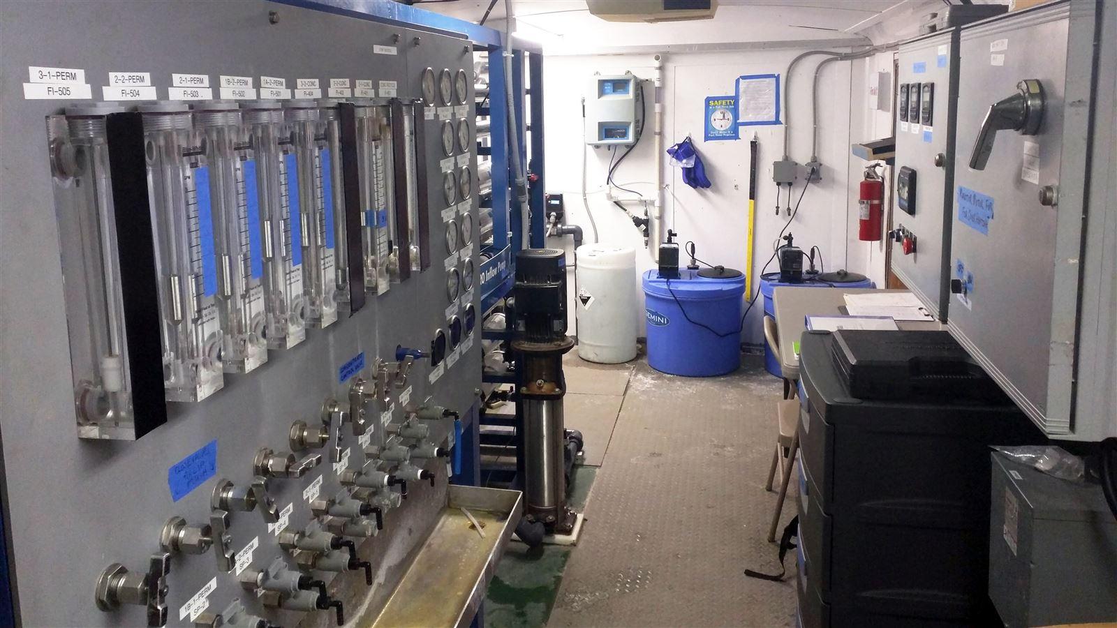 Pilot trailer interior