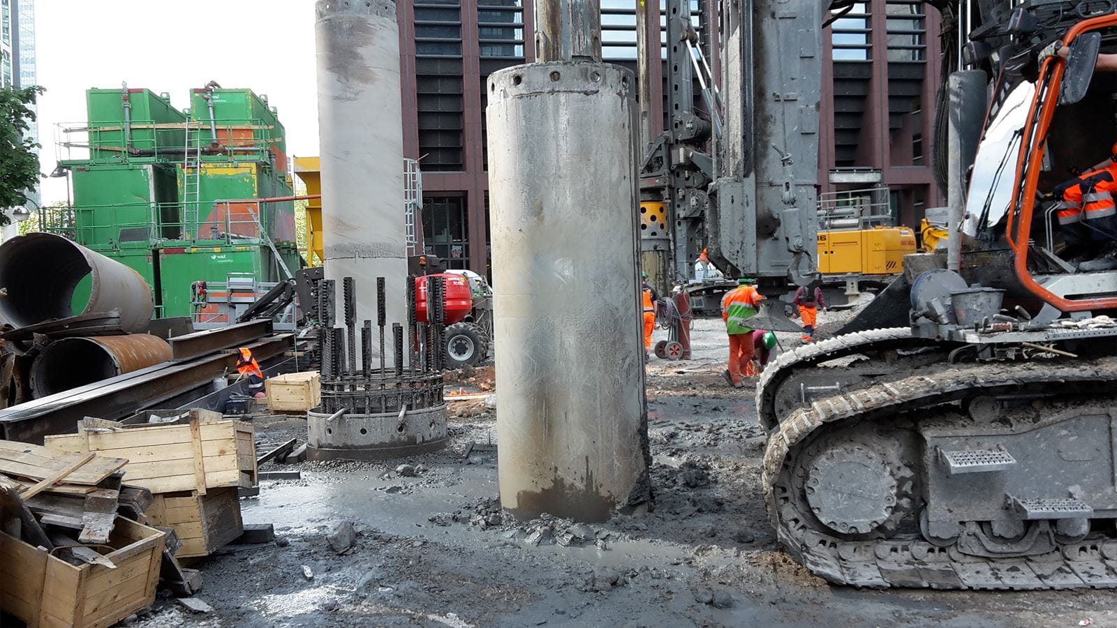 Bohrarbeiten zur Baugrubensicherung