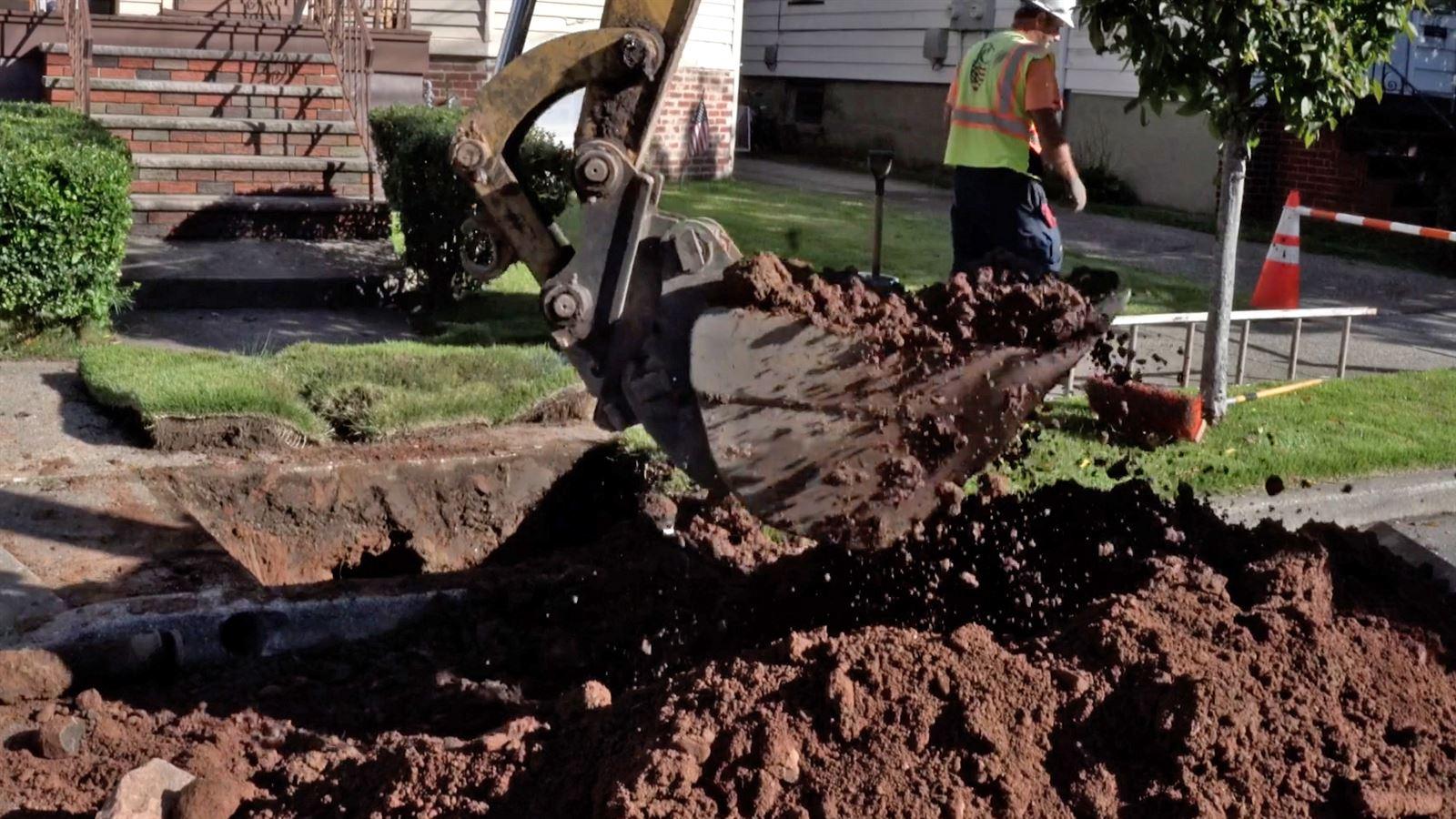 Construction on Passaic Valley LSLRP