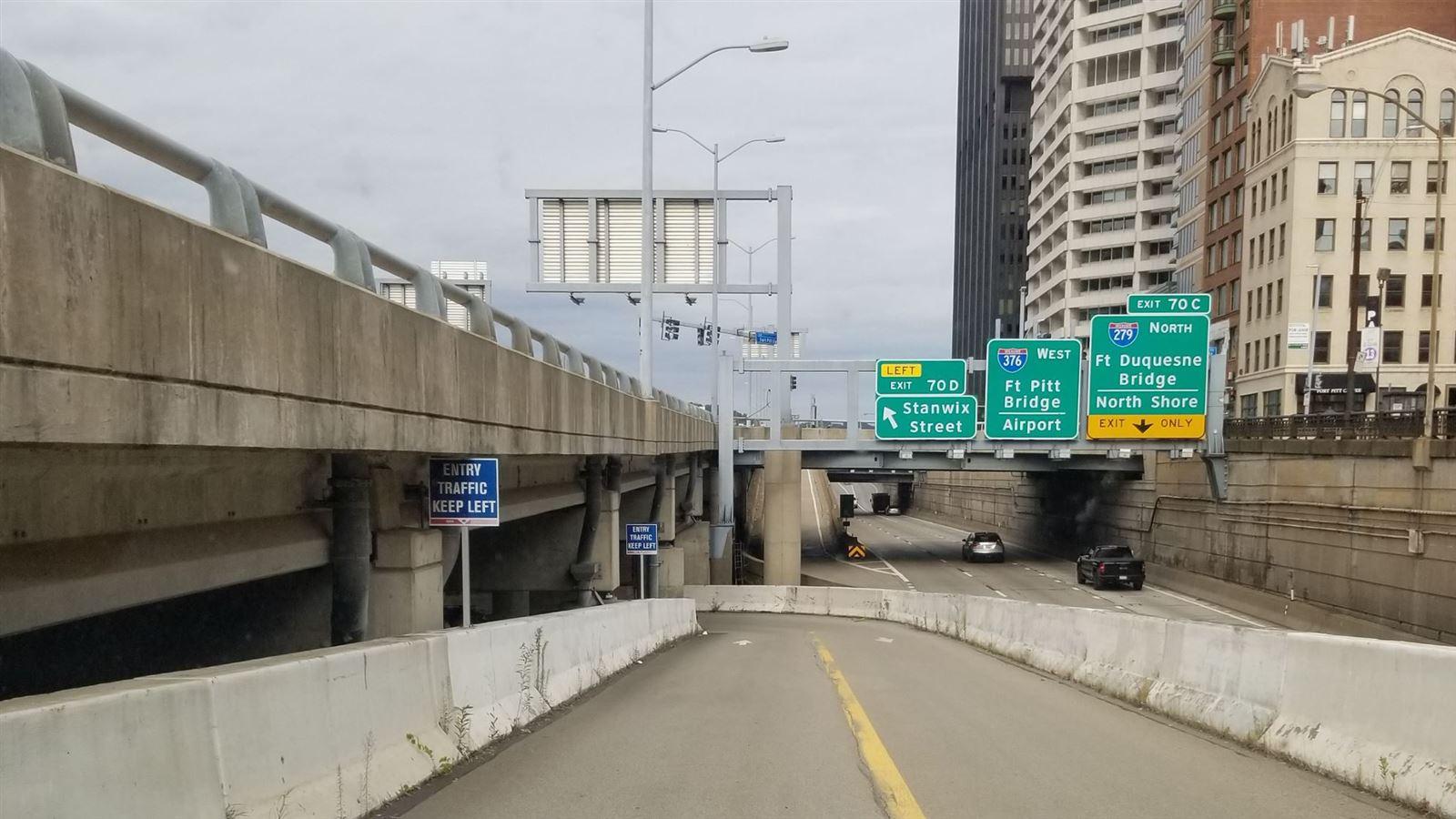 PennDOT bathtub street signs